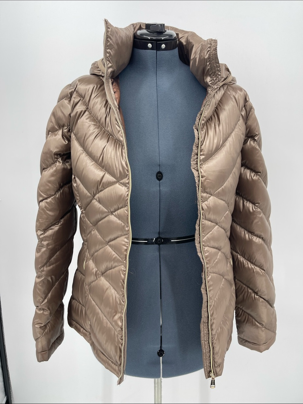 Calvin Klein Taupe Quilted Hooded Puffer Jacket WOMENS LARGE DOWN WINTER COAT